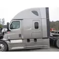 FREIGHTLINER CASCADIA Cab Clip thumbnail 2