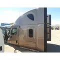 FREIGHTLINER CASCADIA Cab Clip thumbnail 3