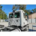 FREIGHTLINER CASCADIA Cab thumbnail 3