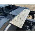 FREIGHTLINER CASCADIA CatwalkDeckplate thumbnail 4