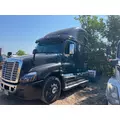 FREIGHTLINER CASCADIA Complete Vehicle thumbnail 3