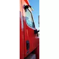 FREIGHTLINER CASCADIA Door Assembly, Front thumbnail 2