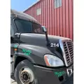 FREIGHTLINER CASCADIA Hood thumbnail 2