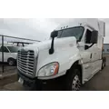 FREIGHTLINER CASCADIA Hood thumbnail 2