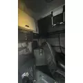 FREIGHTLINER CASCADIA Sleeper thumbnail 3