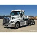 FREIGHTLINER CASCADIA Used Trucks thumbnail 1