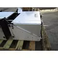 FREIGHTLINER COLUMBIA 112 BATTERY BOX thumbnail 2