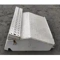 FREIGHTLINER COLUMBIA 112 Battery Boxes thumbnail 3