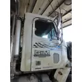 FREIGHTLINER COLUMBIA 112 Cab thumbnail 2
