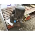 FREIGHTLINER COLUMBIA 120 AIR TANK thumbnail 2