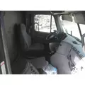 FREIGHTLINER COLUMBIA 120 CAB thumbnail 9