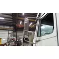 FREIGHTLINER COLUMBIA 120 CAB thumbnail 3