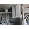 FREIGHTLINER COLUMBIA 120 CAB thumbnail 22