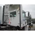 FREIGHTLINER COLUMBIA 120 CAB thumbnail 3