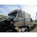 FREIGHTLINER COLUMBIA 120 CAB thumbnail 2