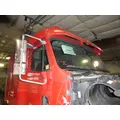 FREIGHTLINER COLUMBIA 120 Cab thumbnail 4