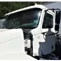 FREIGHTLINER COLUMBIA 120 Cab thumbnail 1