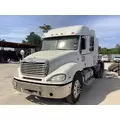 FREIGHTLINER COLUMBIA 120 Cab thumbnail 1