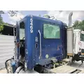 FREIGHTLINER COLUMBIA 120 Cab thumbnail 2