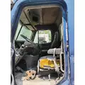 FREIGHTLINER COLUMBIA 120 Cab thumbnail 6