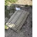FREIGHTLINER COLUMBIA 120 DECK (CATWALK) STEP thumbnail 1