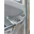 FREIGHTLINER COLUMBIA 120 DOOR ASSEMBLY, FRONT thumbnail 3