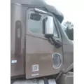 FREIGHTLINER COLUMBIA 120 DOOR ASSEMBLY, FRONT thumbnail 1