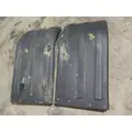 FREIGHTLINER COLUMBIA 120 FENDER, QUARTERHALF REAR thumbnail 7