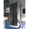 FREIGHTLINER COLUMBIA 120 SLEEPER CLOSET thumbnail 1