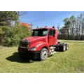 FREIGHTLINER COLUMBIA Complete Vehicle thumbnail 2