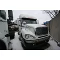 FREIGHTLINER COLUMBIA Complete Vehicle thumbnail 1