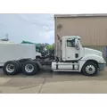 FREIGHTLINER COLUMBIA Complete Vehicle thumbnail 1