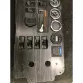 FREIGHTLINER COLUMBIA Dash Assembly thumbnail 2