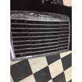 FREIGHTLINER COLUMBIA Grille thumbnail 4