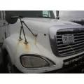 FREIGHTLINER COLUMBIA Hood thumbnail 2