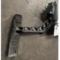 FREIGHTLINER COLUMBIA Pedal  thumbnail 2