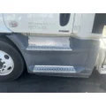 FREIGHTLINER Cascadia 113 Side Fairing thumbnail 1