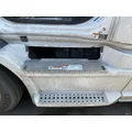 FREIGHTLINER Cascadia 116 Side Fairing thumbnail 1