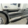 FREIGHTLINER Cascadia 116 Side Fairing thumbnail 1