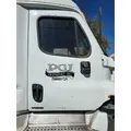 FREIGHTLINER Cascadia 125 Door Assembly, Front thumbnail 1
