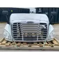 FREIGHTLINER Cascadia 125 Hood thumbnail 2