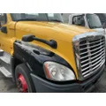 FREIGHTLINER Cascadia 125 Hood thumbnail 3
