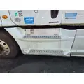 FREIGHTLINER Cascadia 125 Side Fairing thumbnail 1