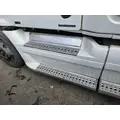 FREIGHTLINER Cascadia 125 Side Fairing thumbnail 1