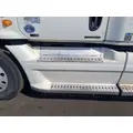 FREIGHTLINER Cascadia 125 Side Fairing thumbnail 1