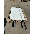 FREIGHTLINER Cascadia 125 Side Fairing thumbnail 4