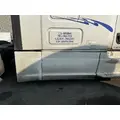FREIGHTLINER Cascadia 125 Side Fairing thumbnail 1