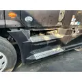 FREIGHTLINER Cascadia 125 Side Fairing thumbnail 1