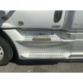 FREIGHTLINER Cascadia 125 Side Fairing thumbnail 1
