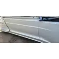 FREIGHTLINER Cascadia 125 Side Fairing thumbnail 1